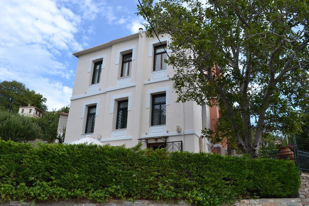 Vogiatzopoulou Guesthouse Agios Georgios Nilias Exteriér fotografie