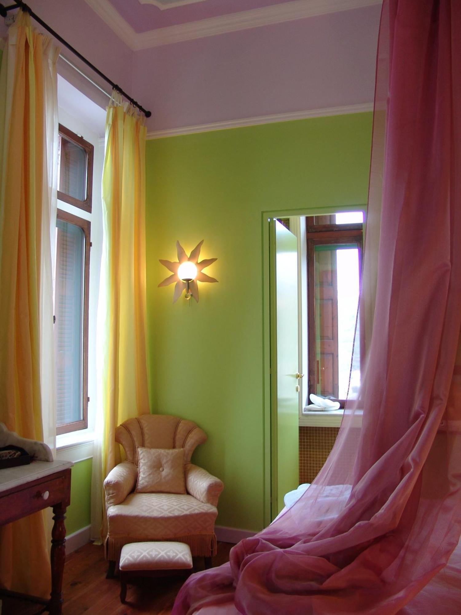 Vogiatzopoulou Guesthouse Agios Georgios Nilias Pokoj fotografie